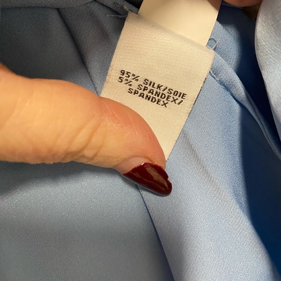 DIANE vonFurstenberg Silk Top Size 2 - Picture 7 of 8